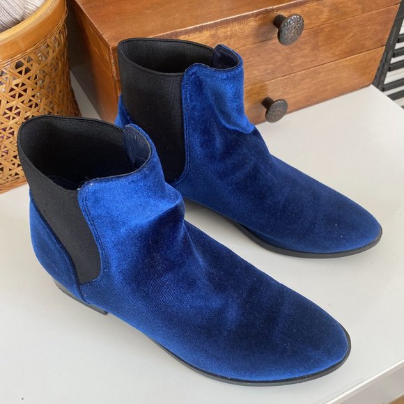 ALDO Nydia Blue Velvet Ankle Boots - Picture 3 of 9